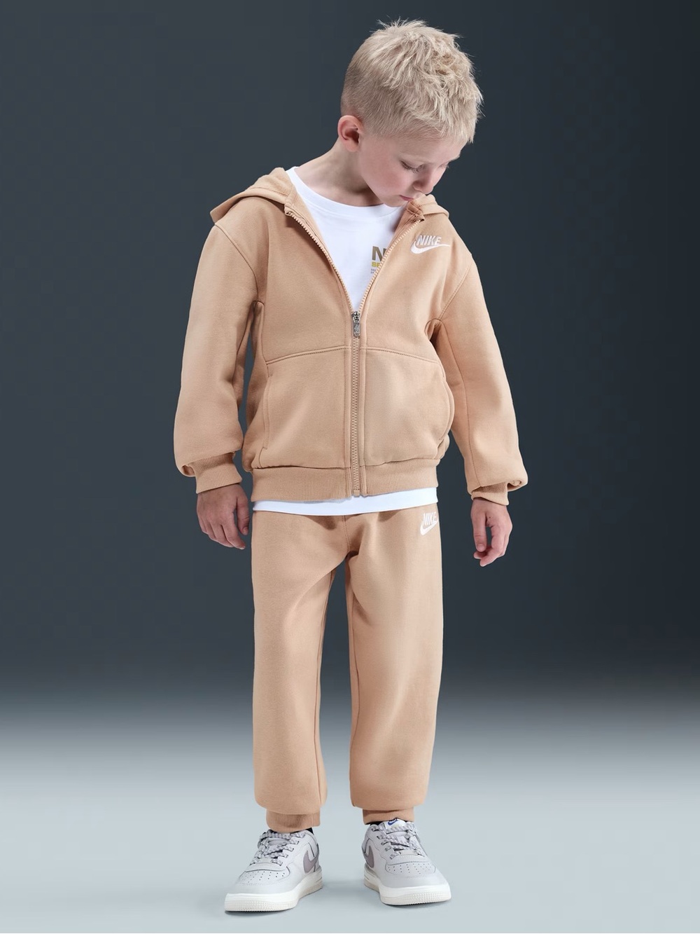 Kids Nike Hoodie & Joggers Set